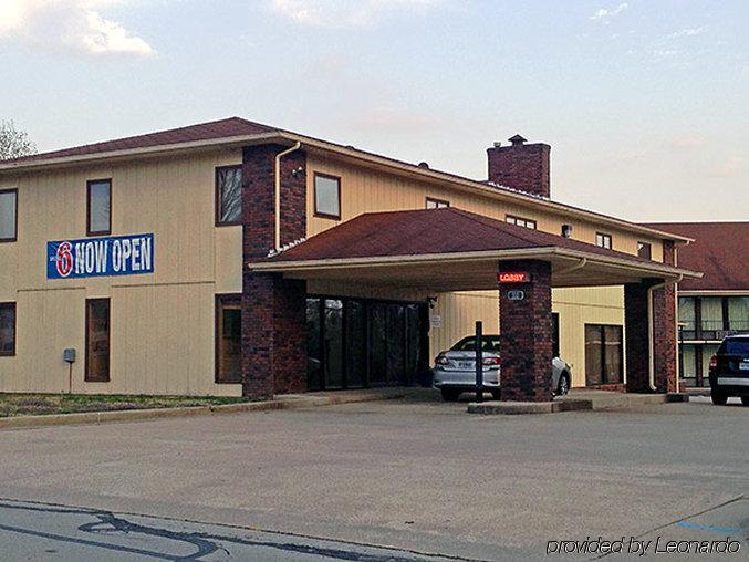 Oyo Hotel Branson Mo-165 Table Rock Exterior foto